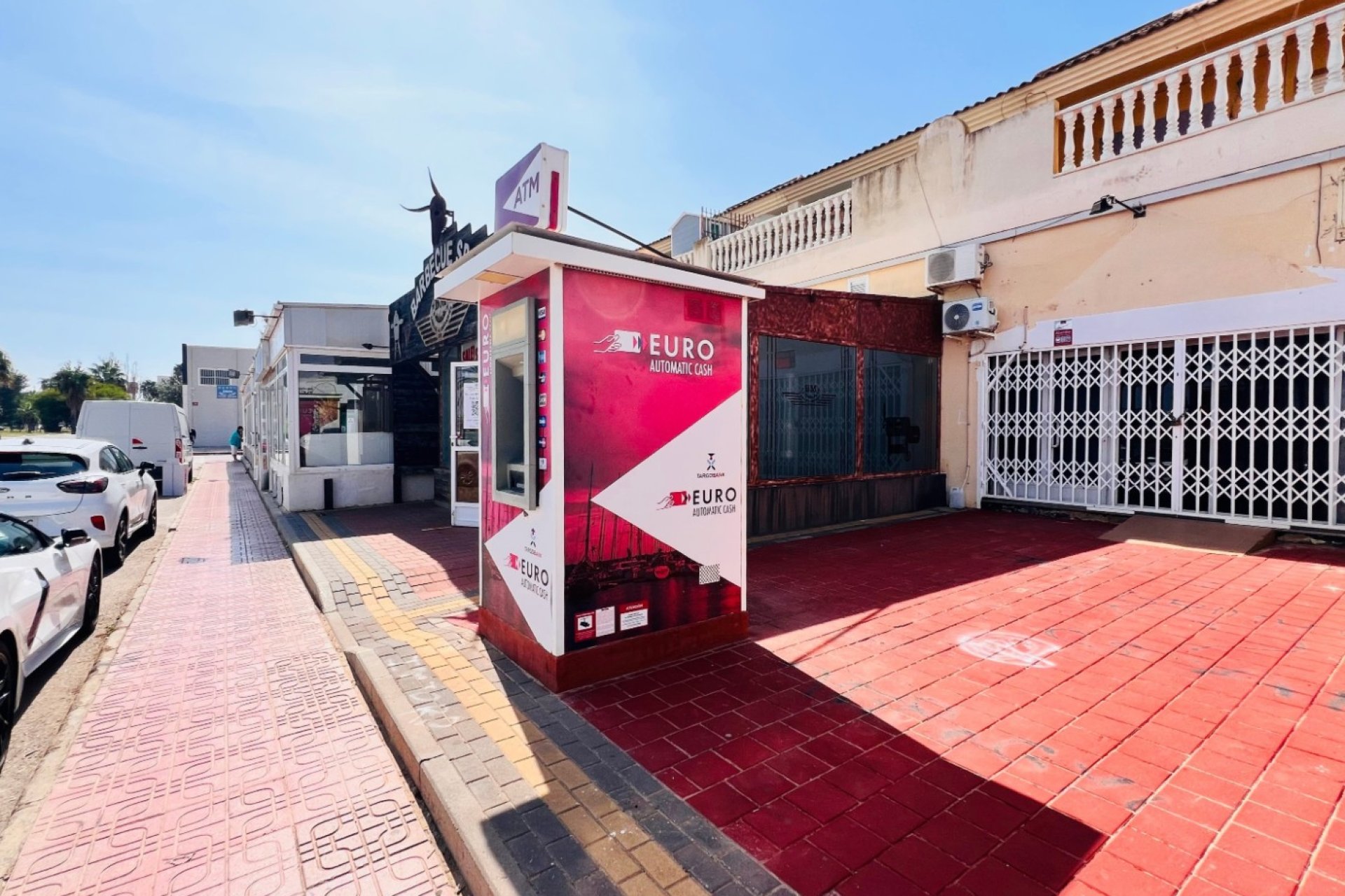 Alquiler - Local Comercial -
Torrevieja - La Siesta - El Salado -  Torreta