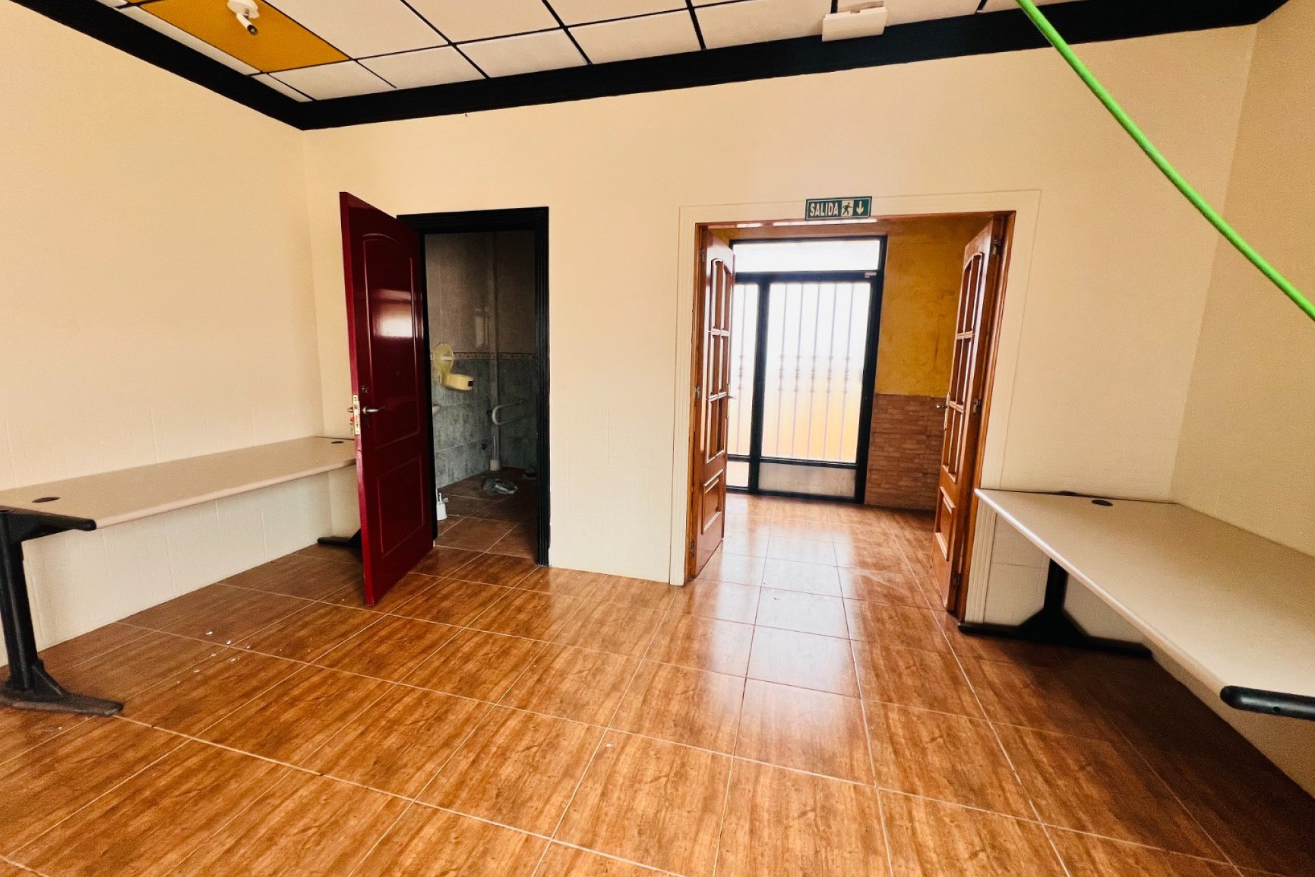 Alquiler - Local Comercial -
Torrevieja - Nueva Torrevieja - Aguas Nuevas