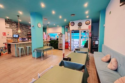 Bar - CoffeShop - Transfer - Torrevieja -
                Centro