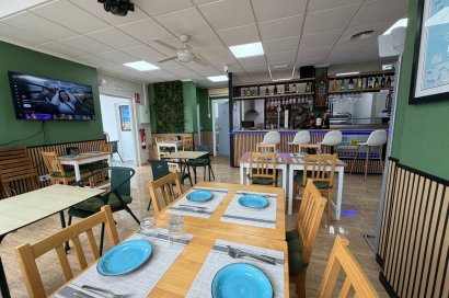 Bar - CoffeShop - Transfer - Torrevieja -
                Centro