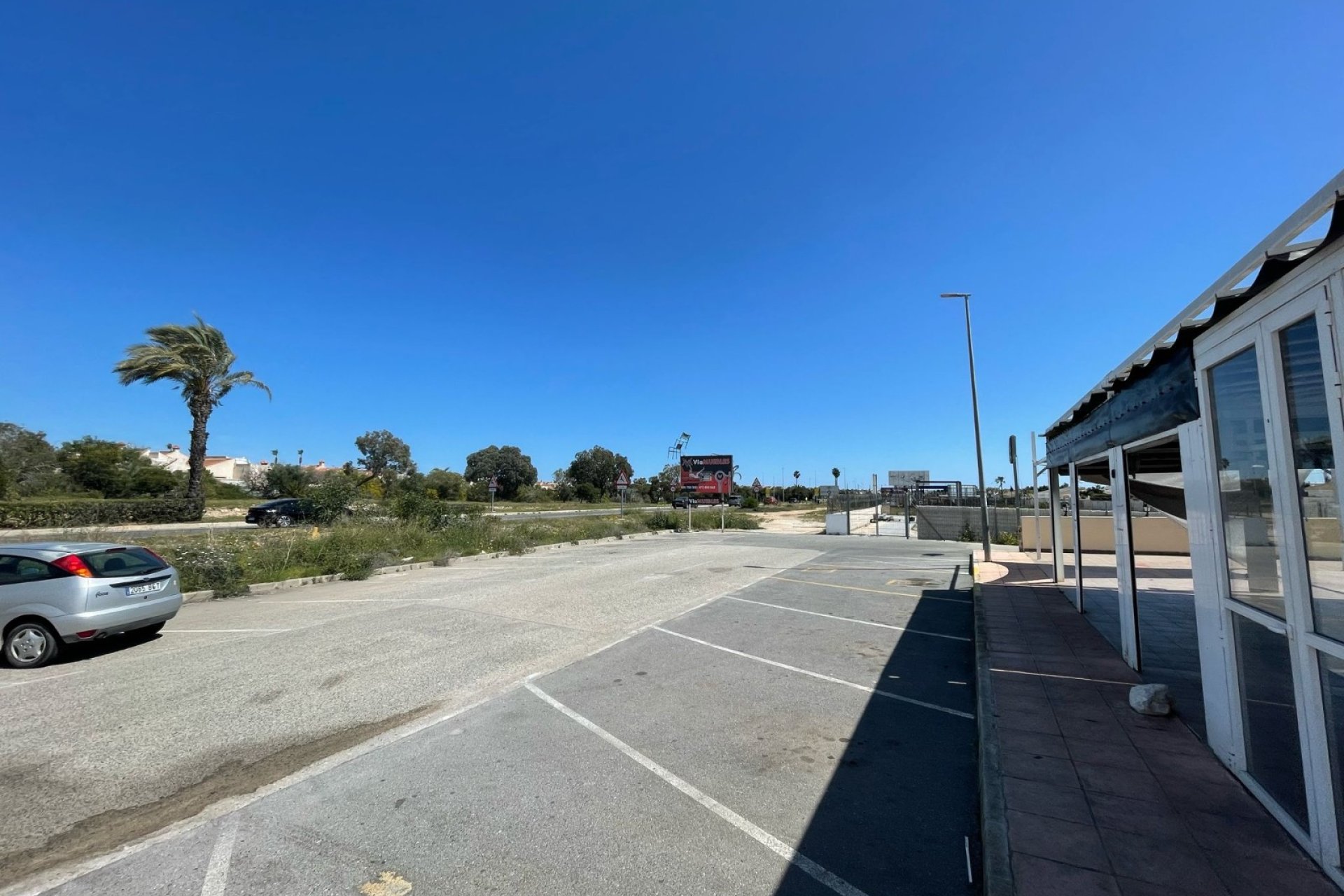 Location - Locaux Commerciaux -
Torrevieja - La Siesta - El Salado -  Torreta