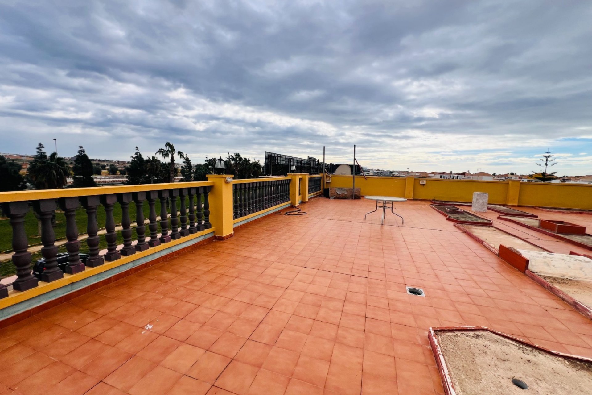 Location - Locaux Commerciaux -
Torrevieja - La Siesta - El Salado -  Torreta