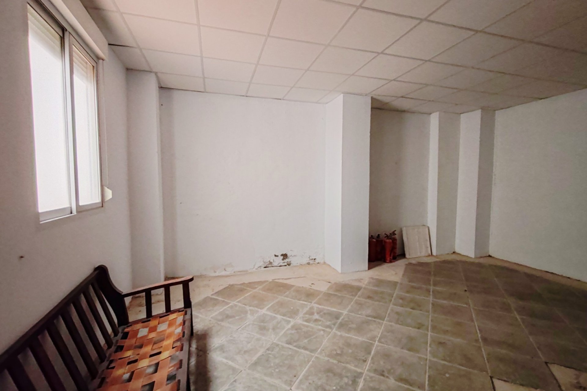 Rental - Commercial Premises -
Torrevieja - Centro