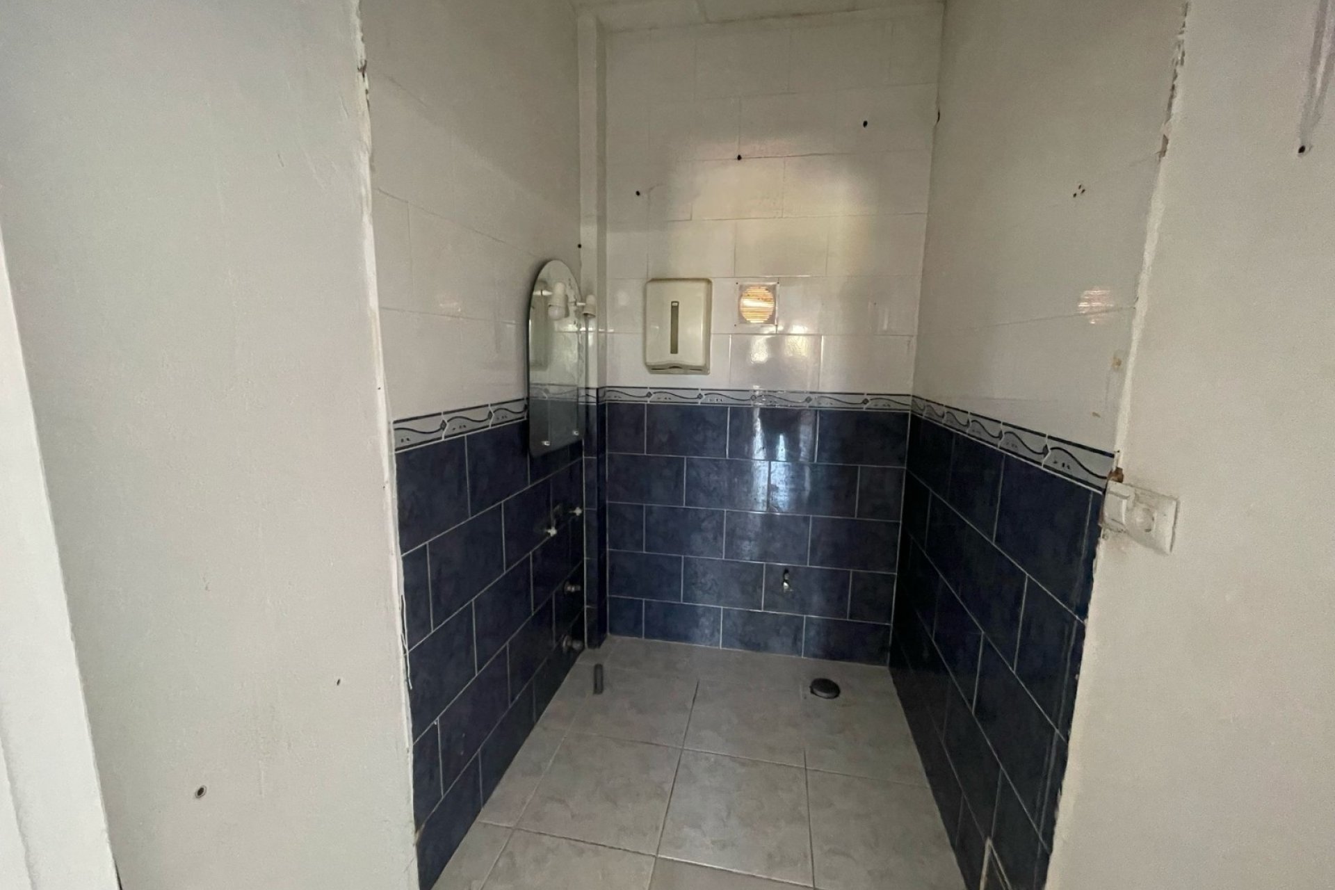 Rental - Commercial Premises -
Torrevieja - La Siesta - El Salado -  Torreta