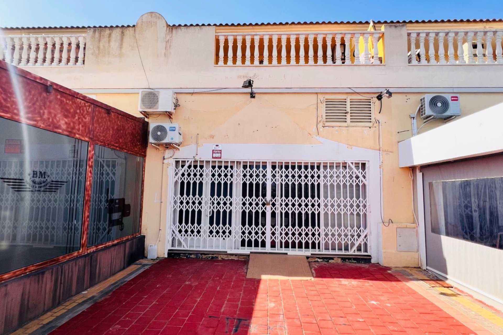 Rental - Commercial Premises -
Torrevieja - La Siesta - El Salado -  Torreta