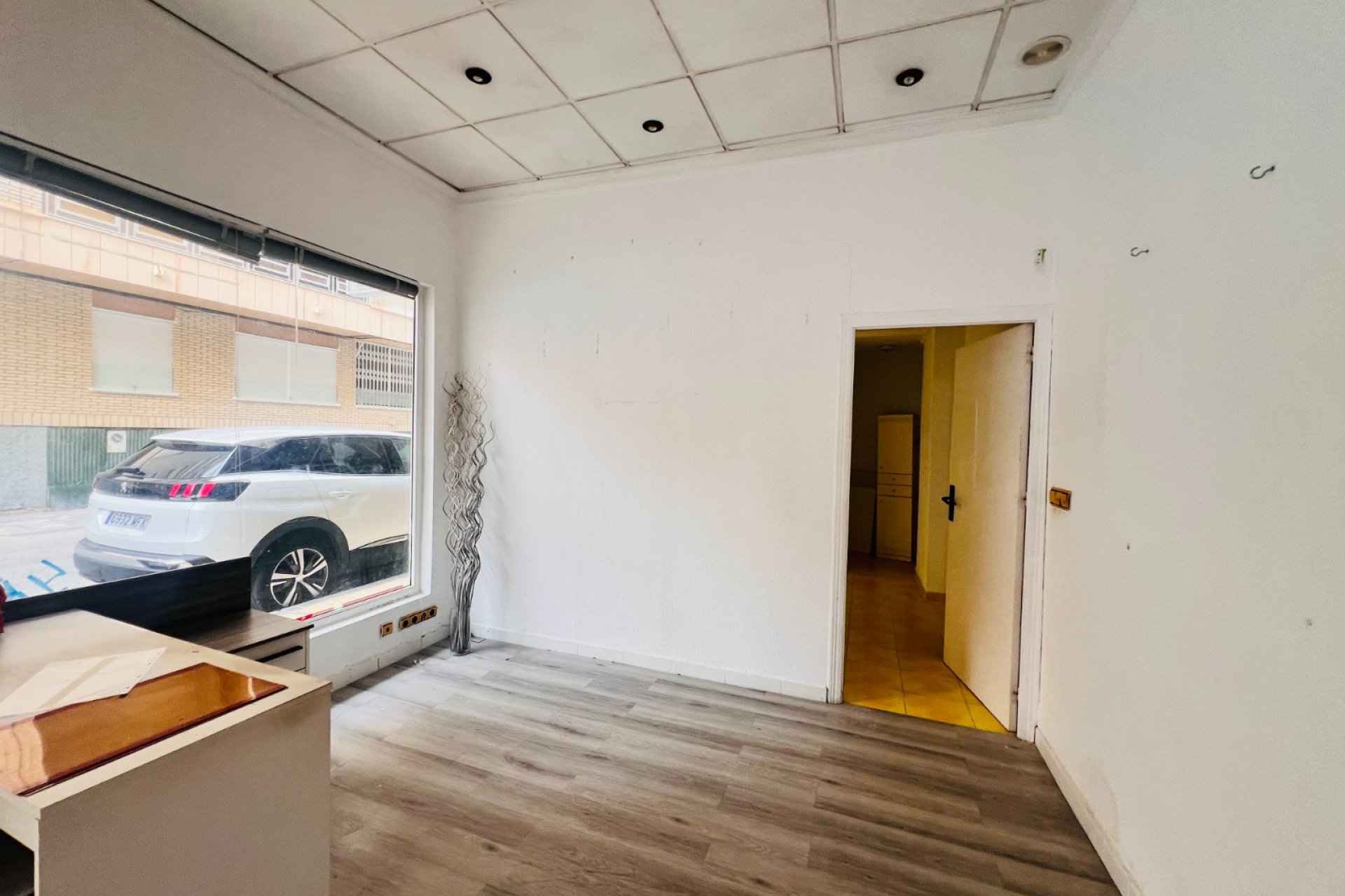 Rental - Office -
Torrevieja - Centro