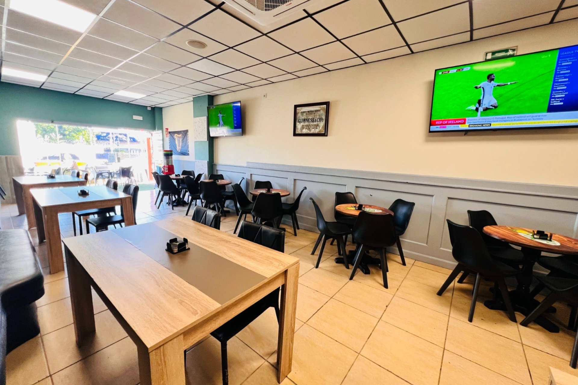 Transfer - Bar - CoffeShop -
Orihuela Costa - Cabo roig - La Zenia