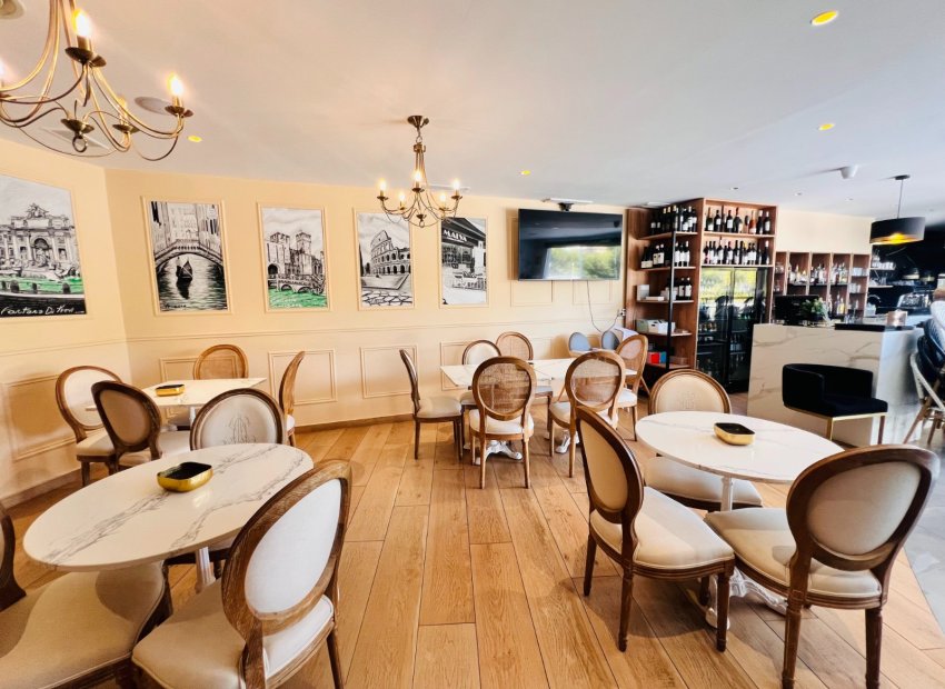 Transfer - Bar - CoffeShop -
Orihuela Costa - Playa Flamenca