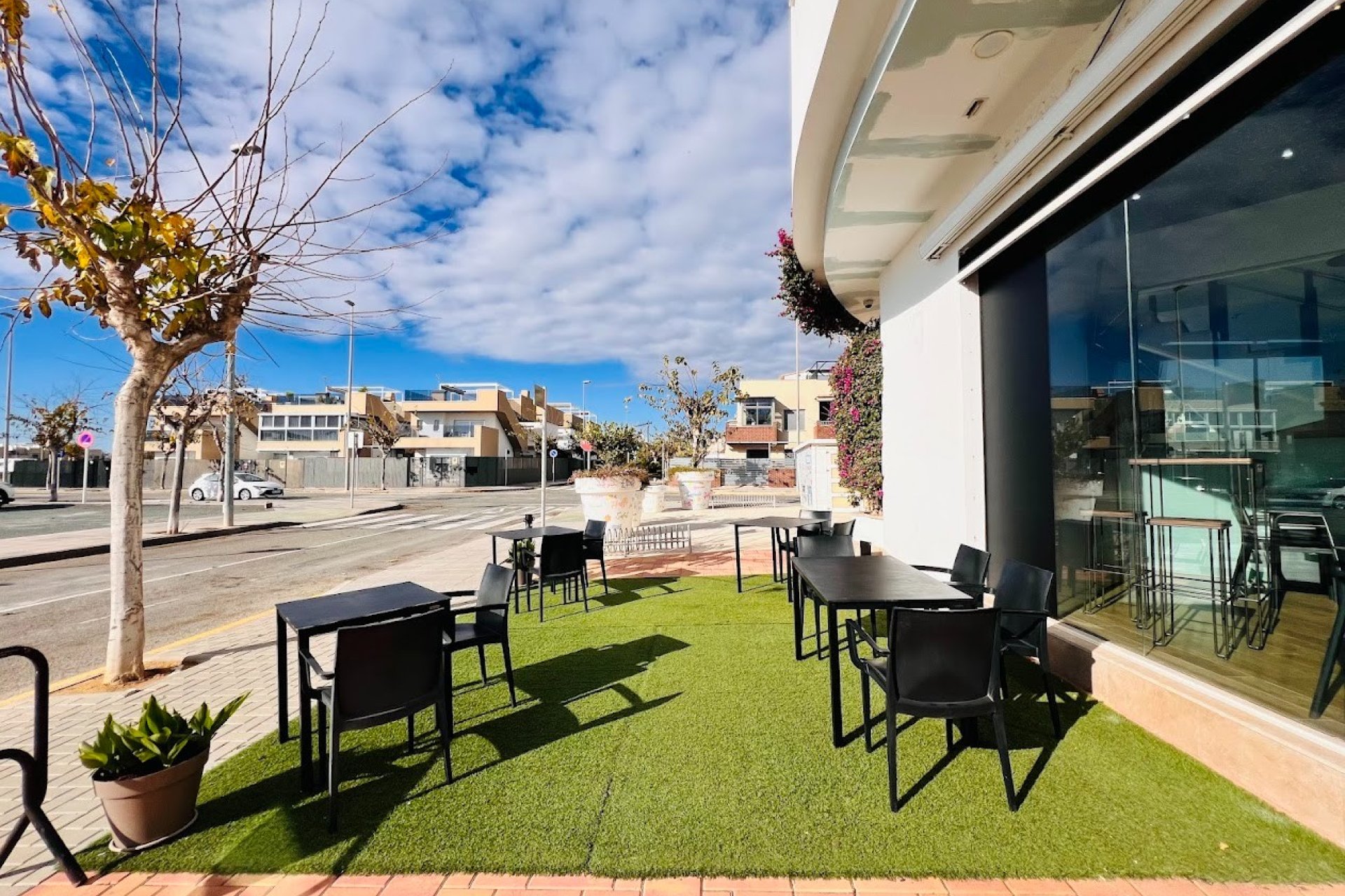 Transfer - Bar - CoffeShop -
Torre de la Horadada