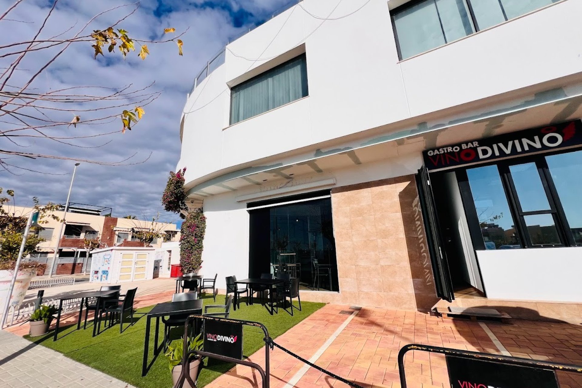 Transfer - Bar - CoffeShop -
Torre de la Horadada
