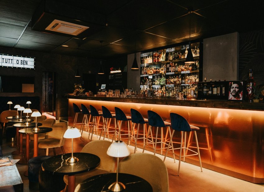 Transfer - Bar - CoffeShop -
Torrevieja - Centro