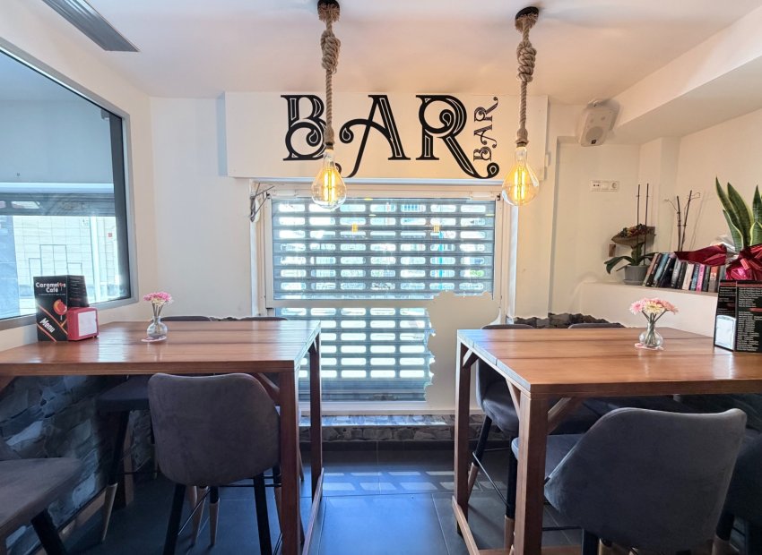 Transfer - Bar - CoffeShop -
Torrevieja - Centro