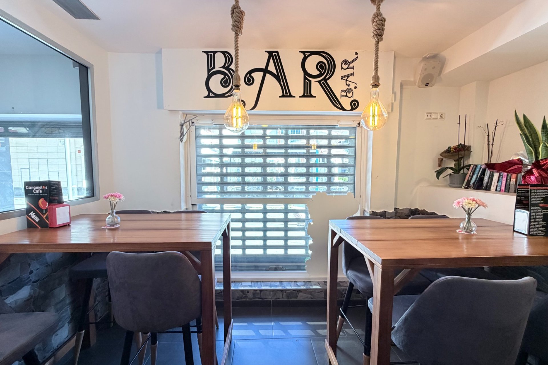 Transfer - Bar - CoffeShop -
Torrevieja - Centro