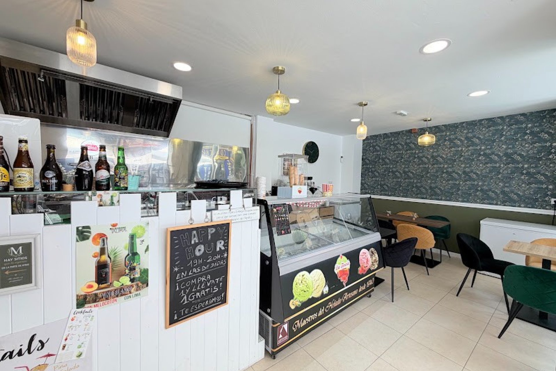 Transfer - Bar - CoffeShop -
Torrevieja - Centro