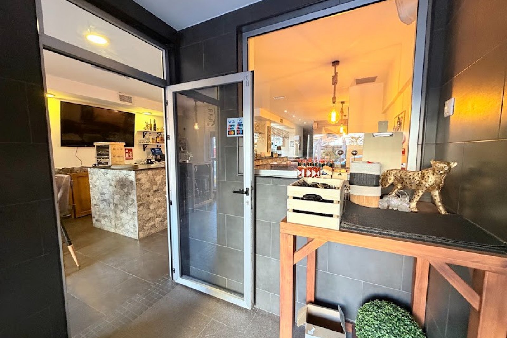 Transfer - Bar - CoffeShop -
Torrevieja - Centro