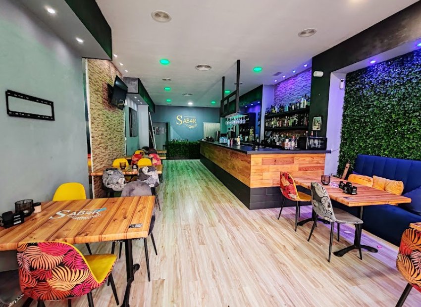 Transfer - Bar - CoffeShop -
Torrevieja - Centro