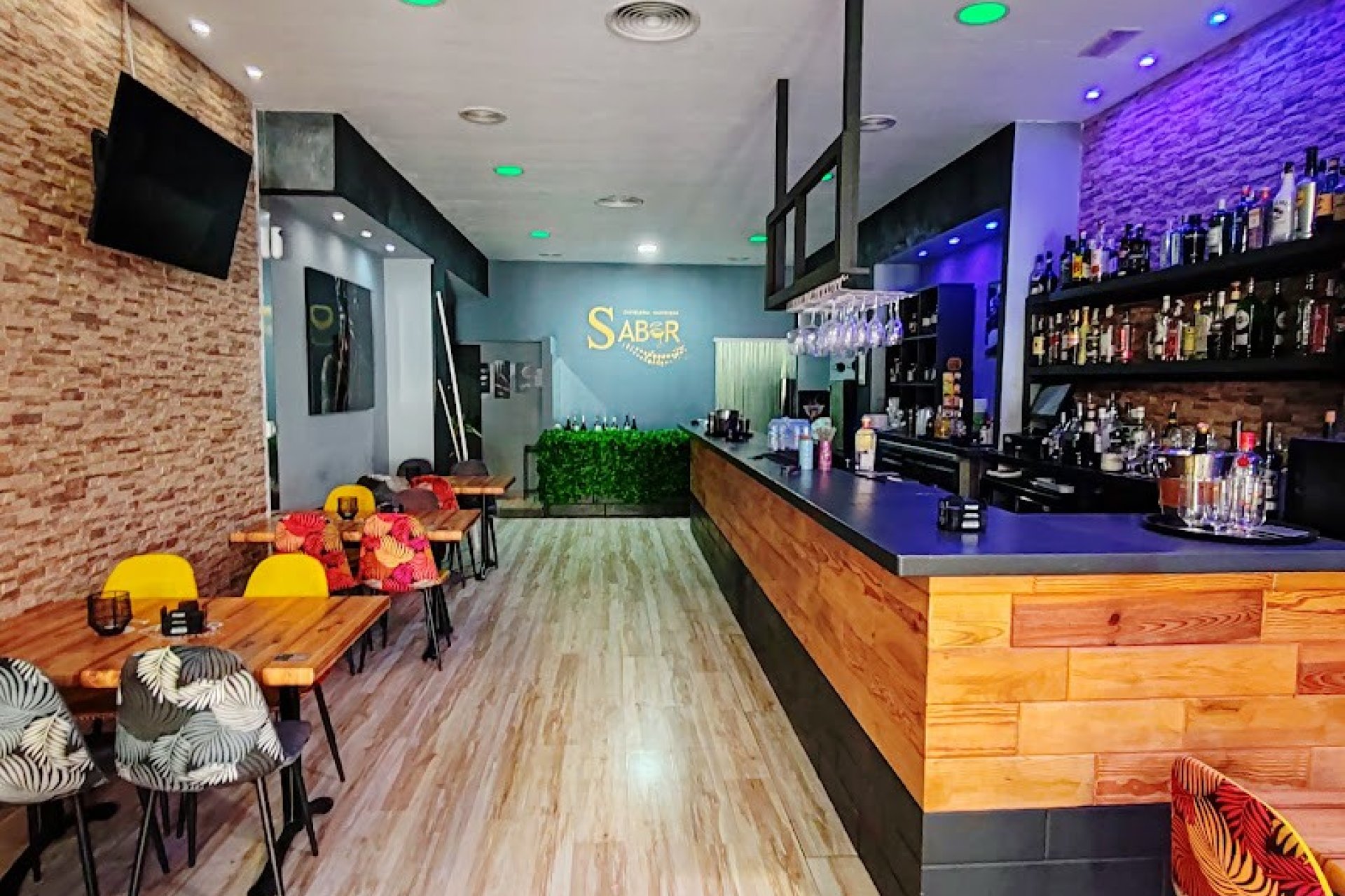 Transfer - Bar - CoffeShop -
Torrevieja - Centro