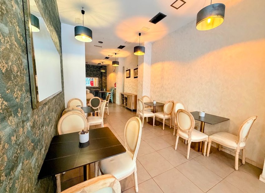 Transfer - Cafeteria -
Torrevieja - Centro