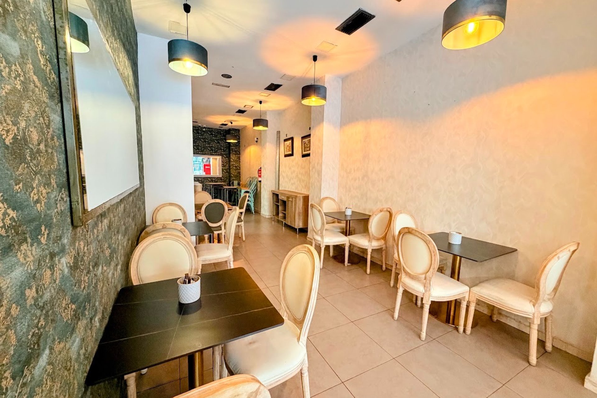 Transfer - Cafeteria -
Torrevieja - Centro