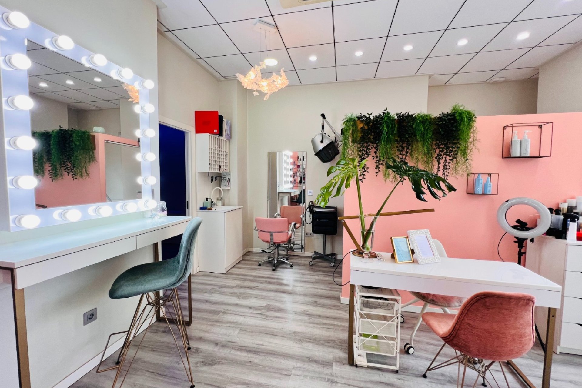 Transfer - Hairdressing Salon -
Torrevieja - Centro
