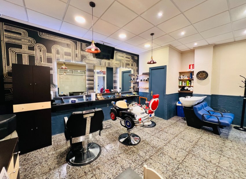 Transfer - Hairdressing Salon -
Torrevieja - Centro
