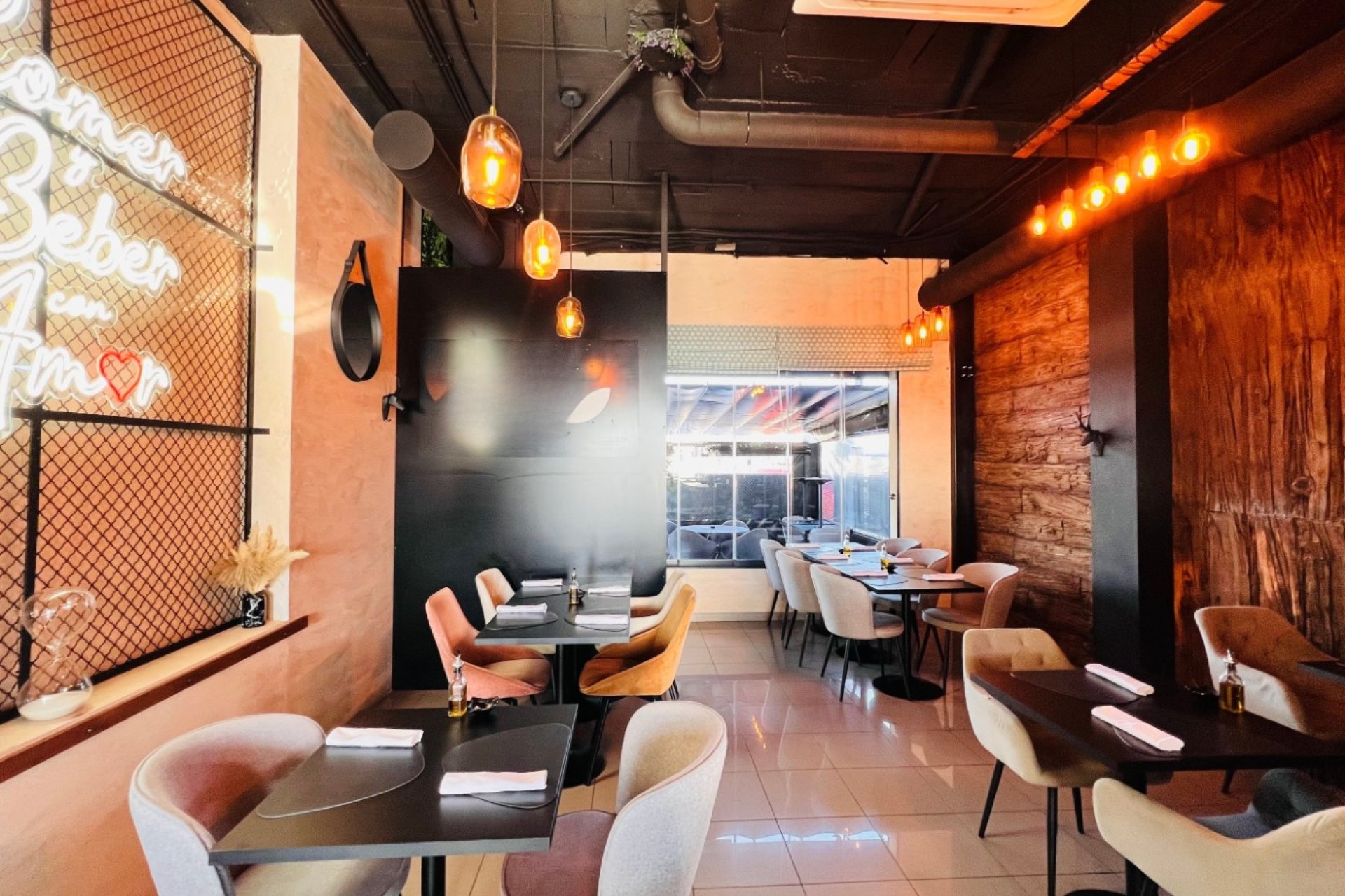 Transfer - Restaurant -
Orihuela Costa - Cabo roig - La Zenia