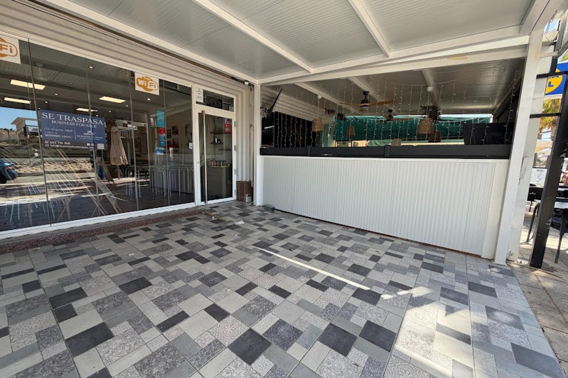 Transfer - Restaurant -
Orihuela Costa - Cabo roig - La Zenia