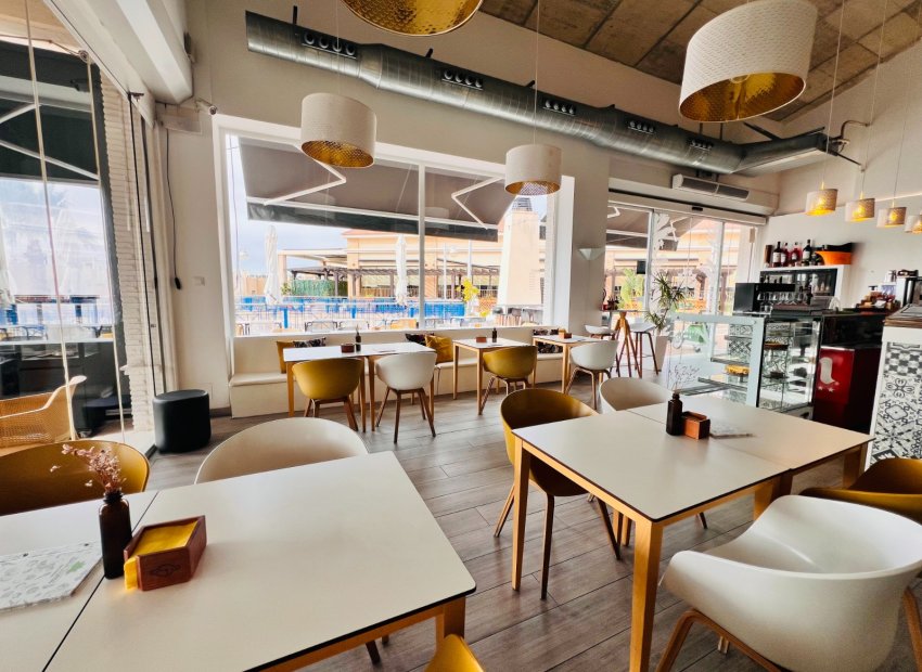 Transfer - Restaurant -
Orihuela Costa