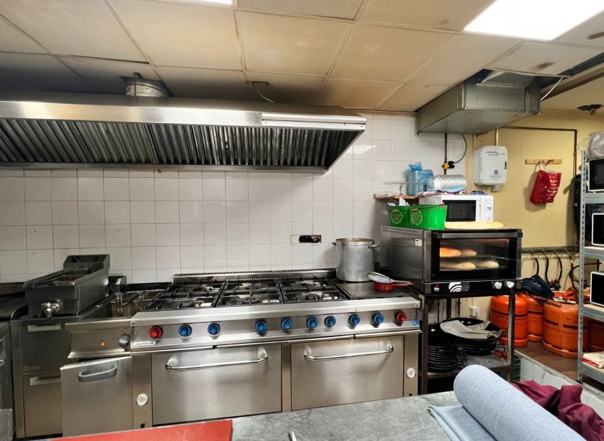 Transfer - Restaurant -
Torrevieja - Centro