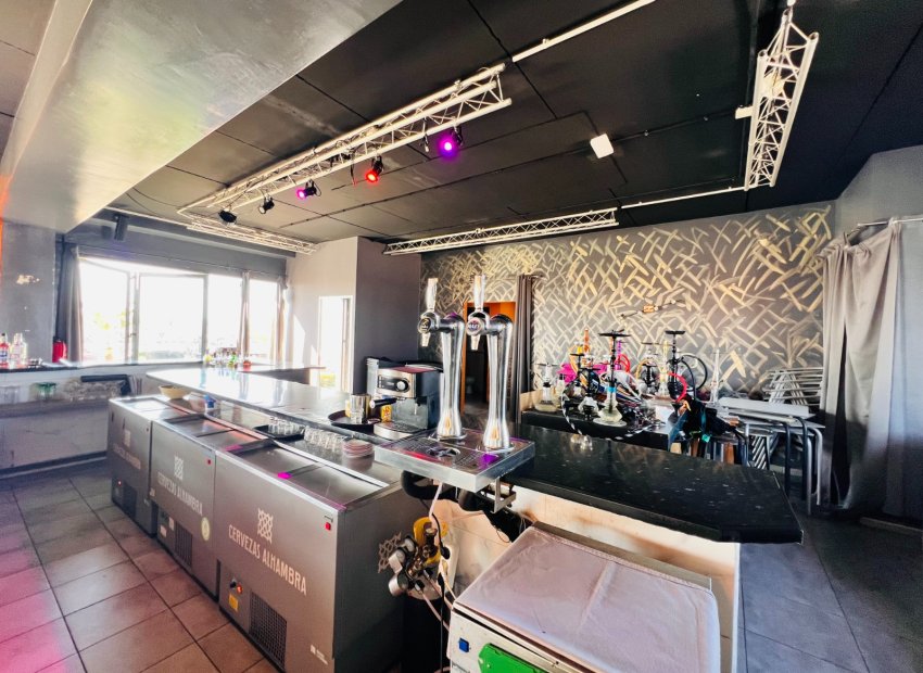 Transfer - Restaurant -
Torrevieja - Centro