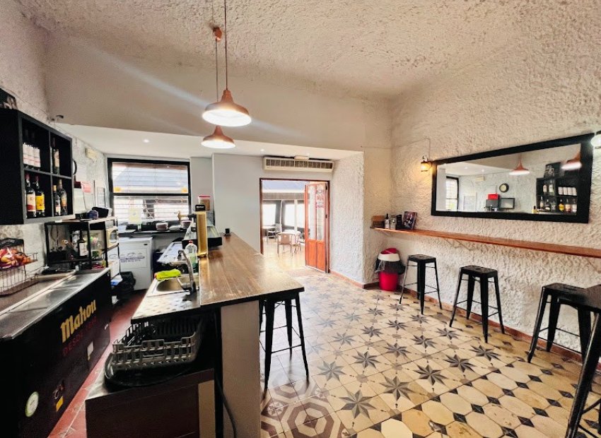 Transfer - Restaurant -
Torrevieja - Centro