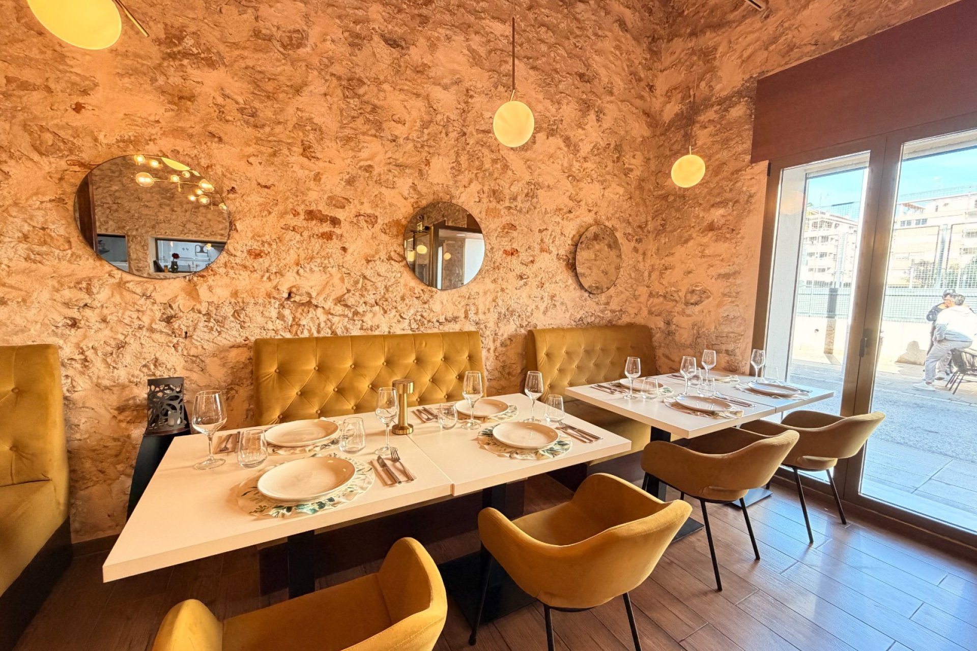 Transfer - Restaurant -
Torrevieja - Centro