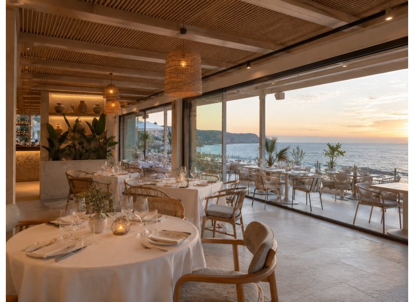 Transfer - Restaurant -
Torrevieja - Centro