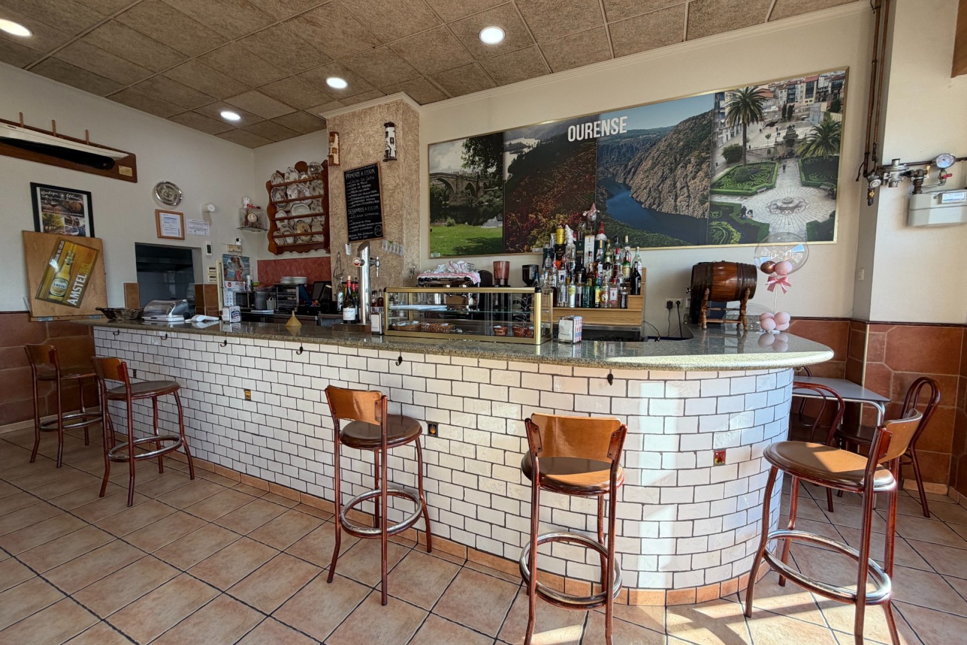 Transfer - Restaurant -
Torrevieja - El Acequión - Los Náufragos