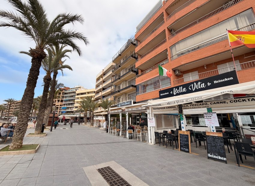 Transfer - Restaurant -
Torrevieja - Playa del Cura