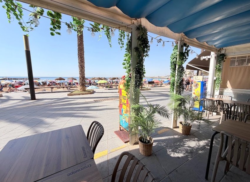 Transfer - Restaurant -
Torrevieja - Playa del Cura