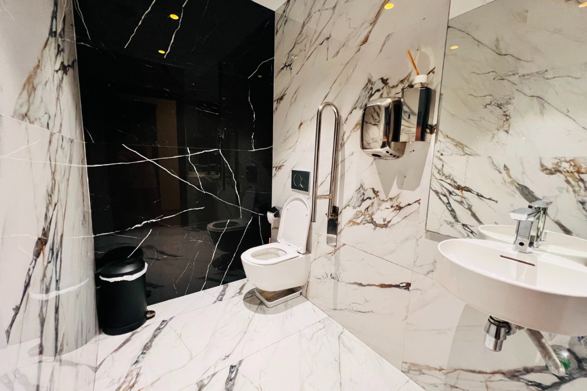 Transfert - Bar - Cafétéria -
Orihuela Costa - Playa Flamenca