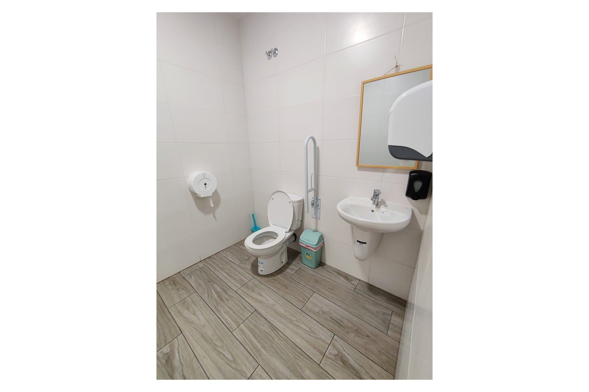 Transfert - Bar - Cafétéria -
Torrevieja - Centro