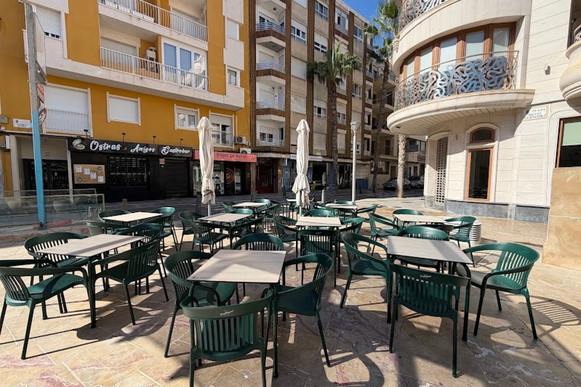 Transfert - Bar - Cafétéria -
Torrevieja - Centro