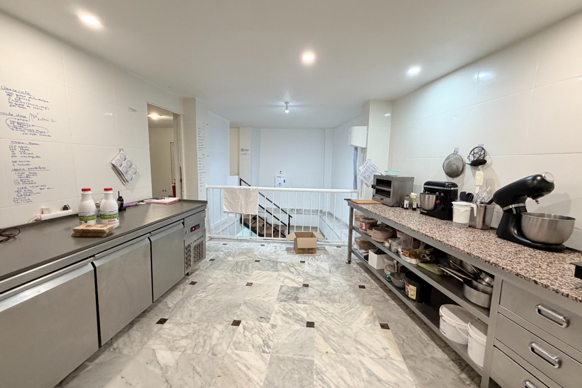 Transfert - Cafeteria -
Torrevieja - Centro