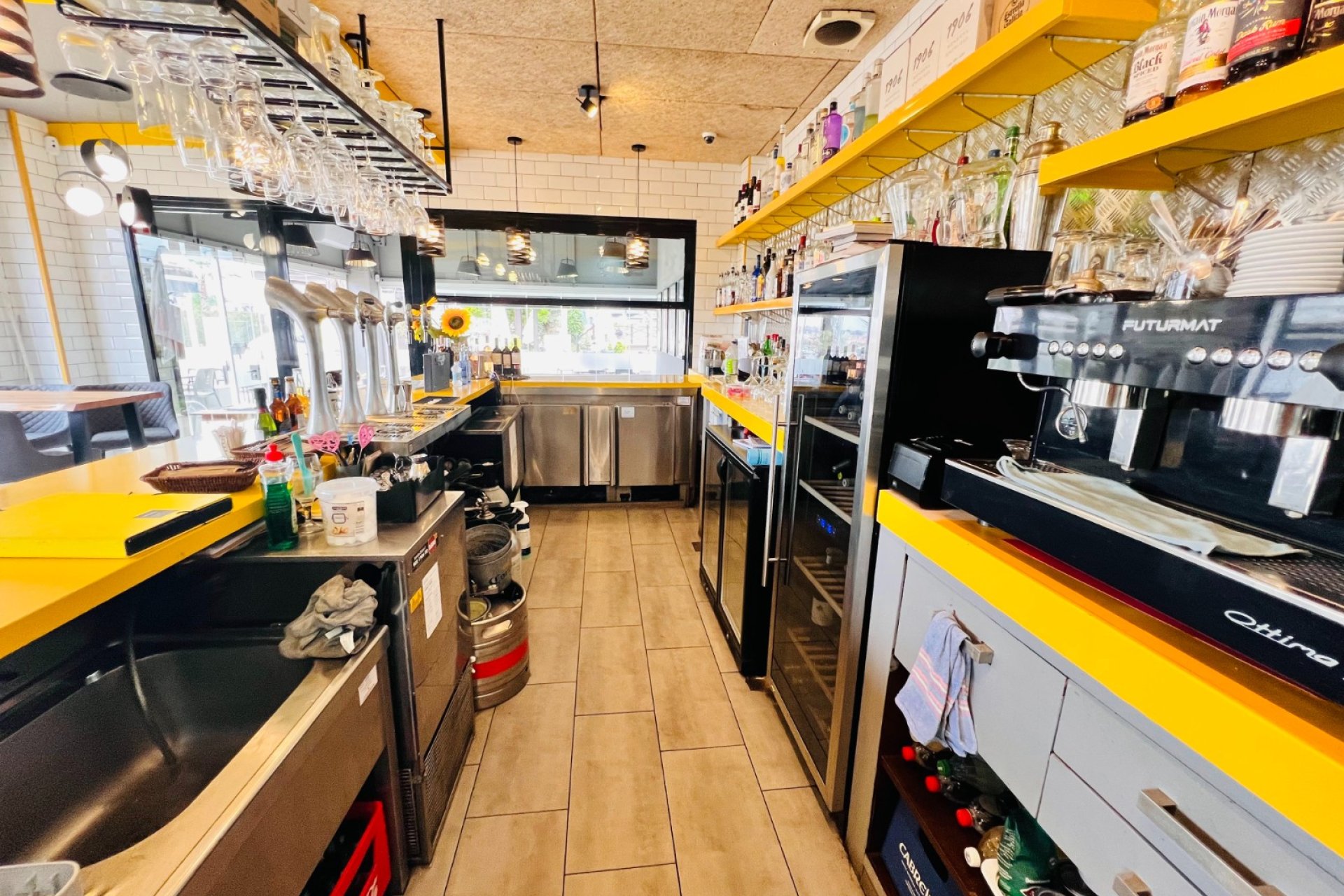 Transfert - Restaurant -
Orihuela Costa - Villamartín