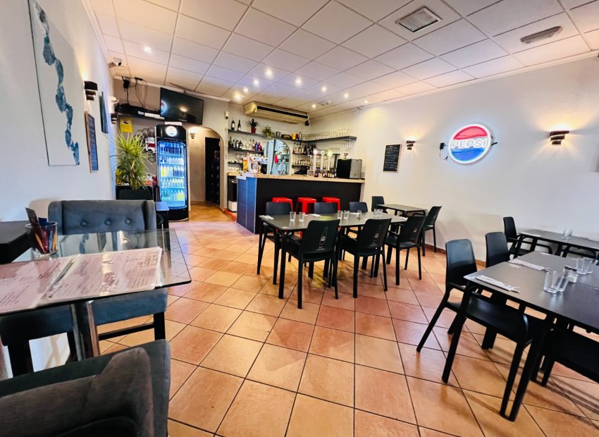 Transfert - Restaurant -
Orihuela Costa - Villamartín