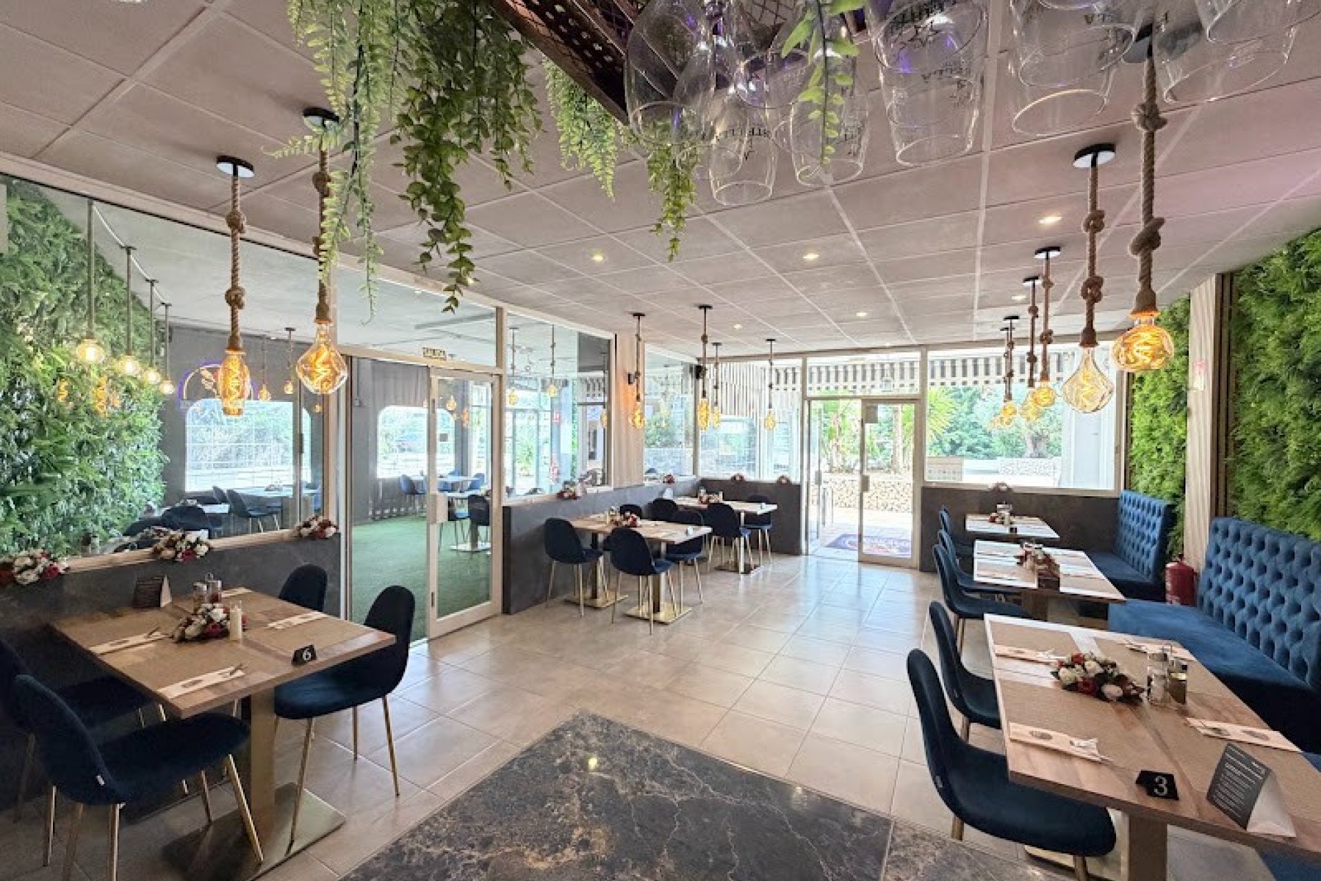 Transfert - Restaurant -
Orihuela Costa - Villamartín
