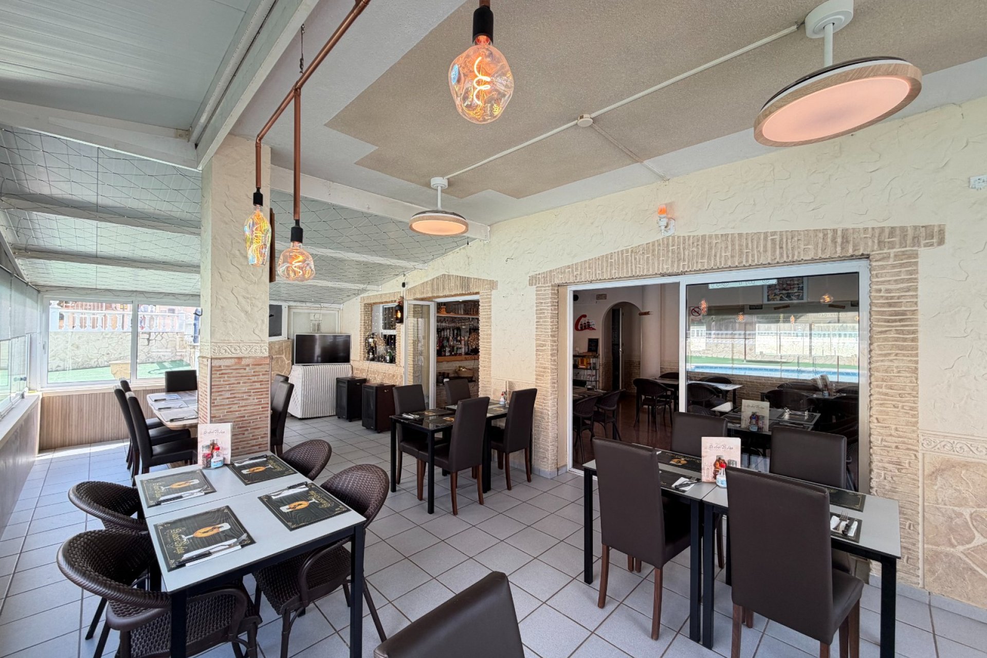 Transfert - Restaurant -
Rojales - Ciudad Quesada