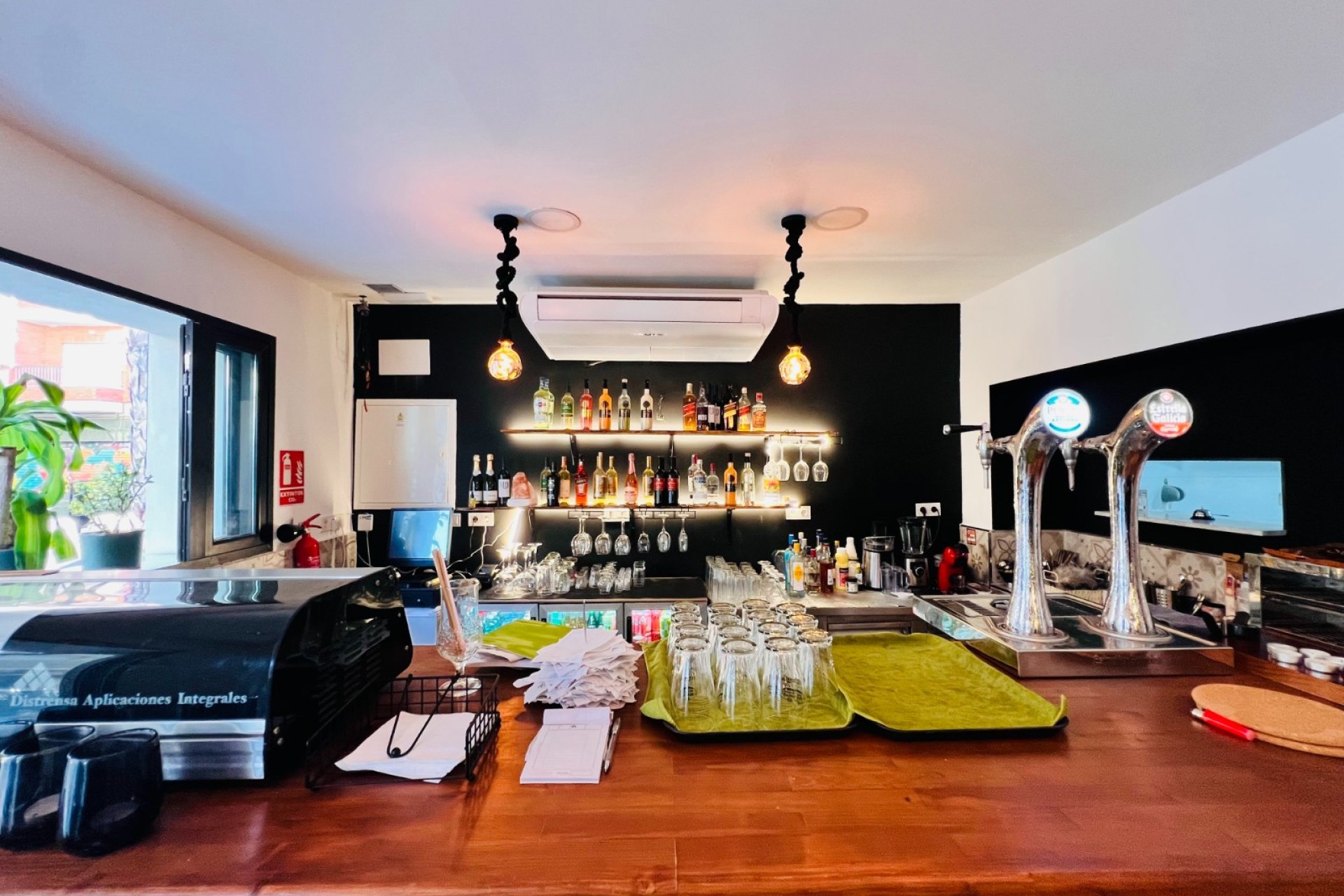 Transfert - Restaurant -
Torrevieja - Centro