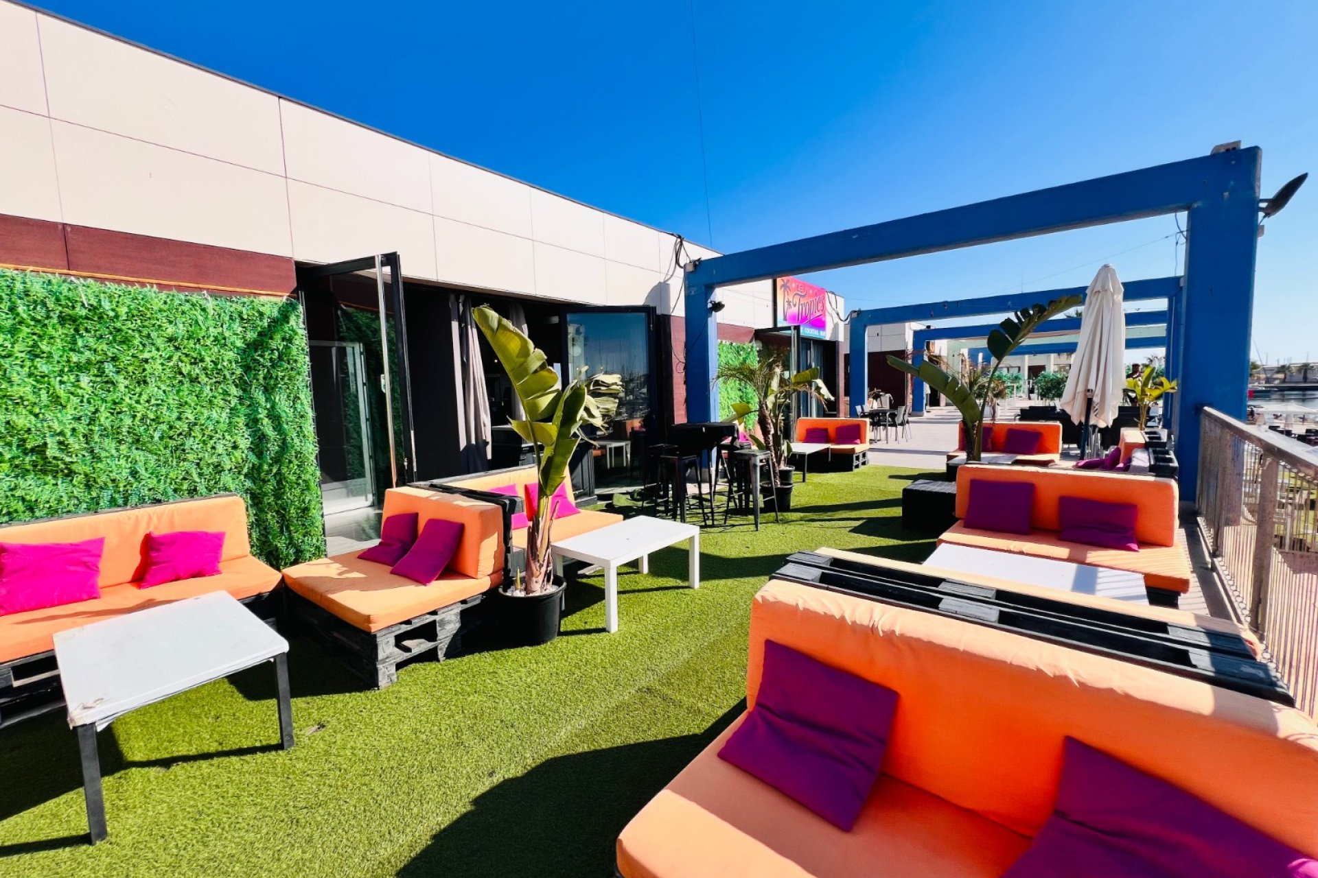 Transfert - Restaurant -
Torrevieja - Centro