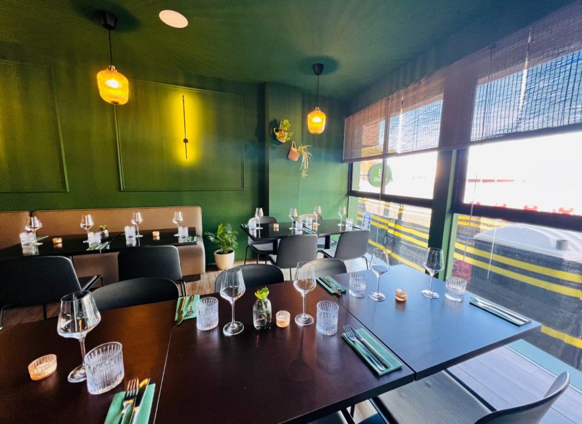 Transfert - Restaurant -
Torrevieja - Centro