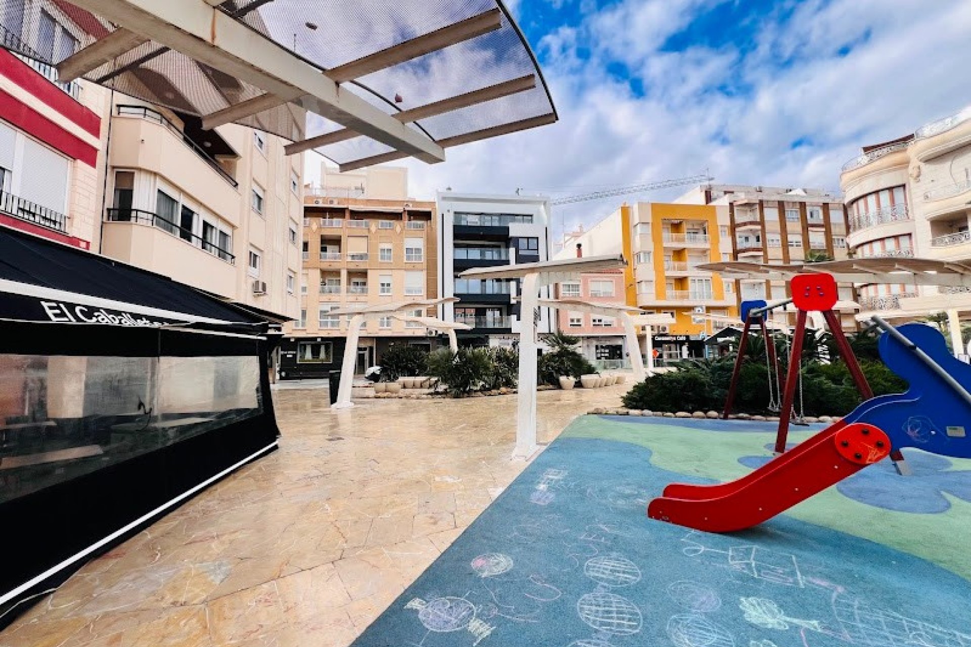 Transfert - Restaurant -
Torrevieja - Centro