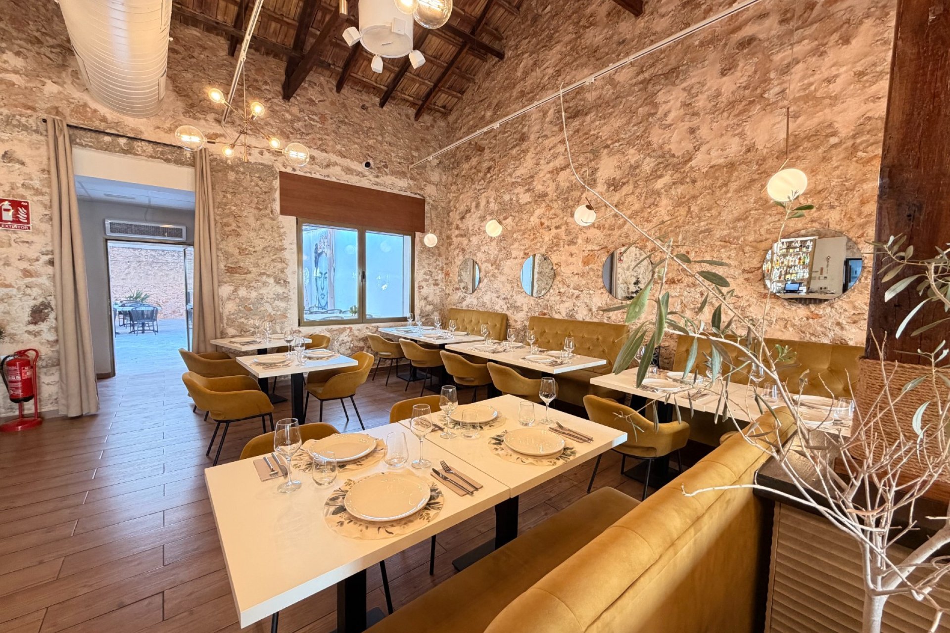 Transfert - Restaurant -
Torrevieja - Centro