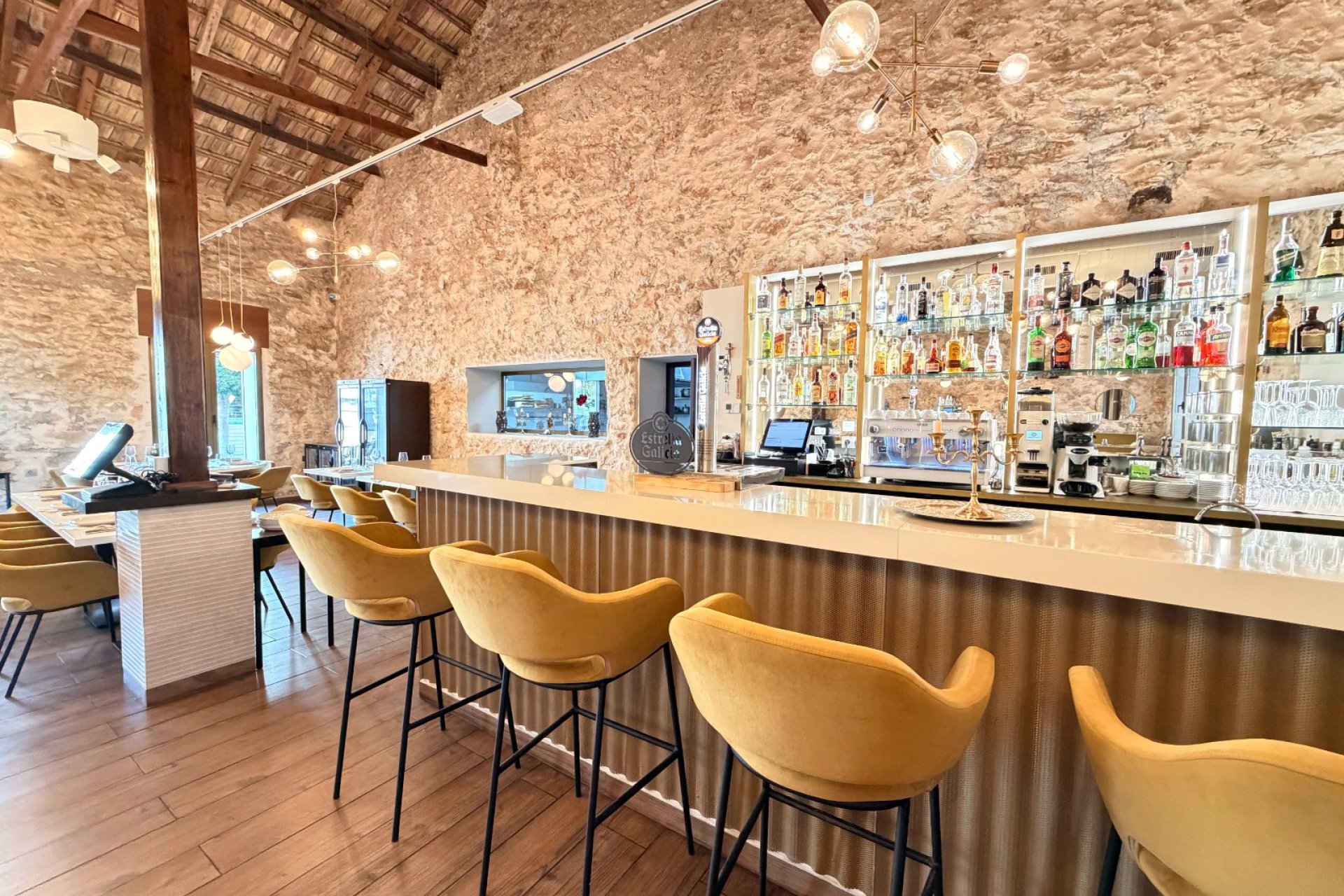 Transfert - Restaurant -
Torrevieja - Centro